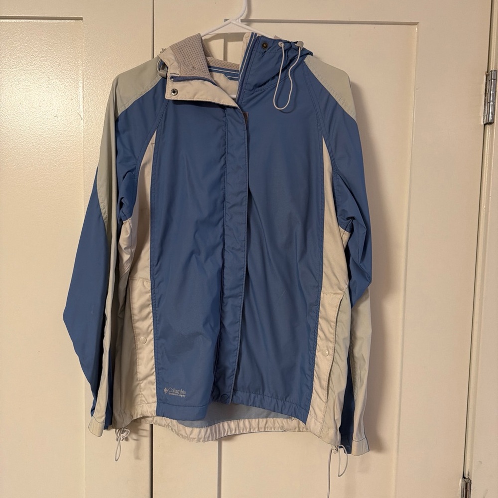 Columbia Blue and Cream Hooded Outdoor Jacket